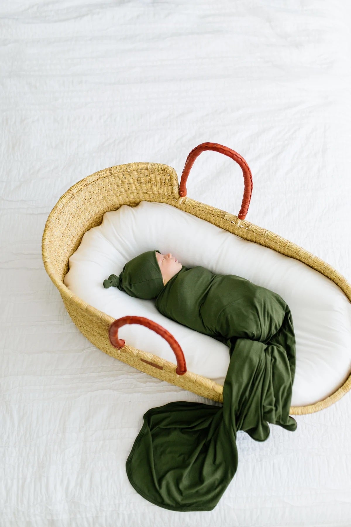 Bamboo Swaddle & Sleep Suit Newborn Gift Set- Green Bamboo Swaddle & Sleep Suit Newborn Gift Set- Green