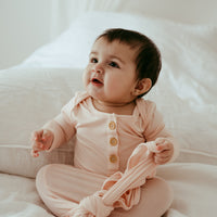 Organic Bamboo Knotted Gown & Beanie Set | That's Peachy