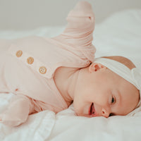 Organic Bamboo Knotted Gown & Beanie Set | That's Peachy