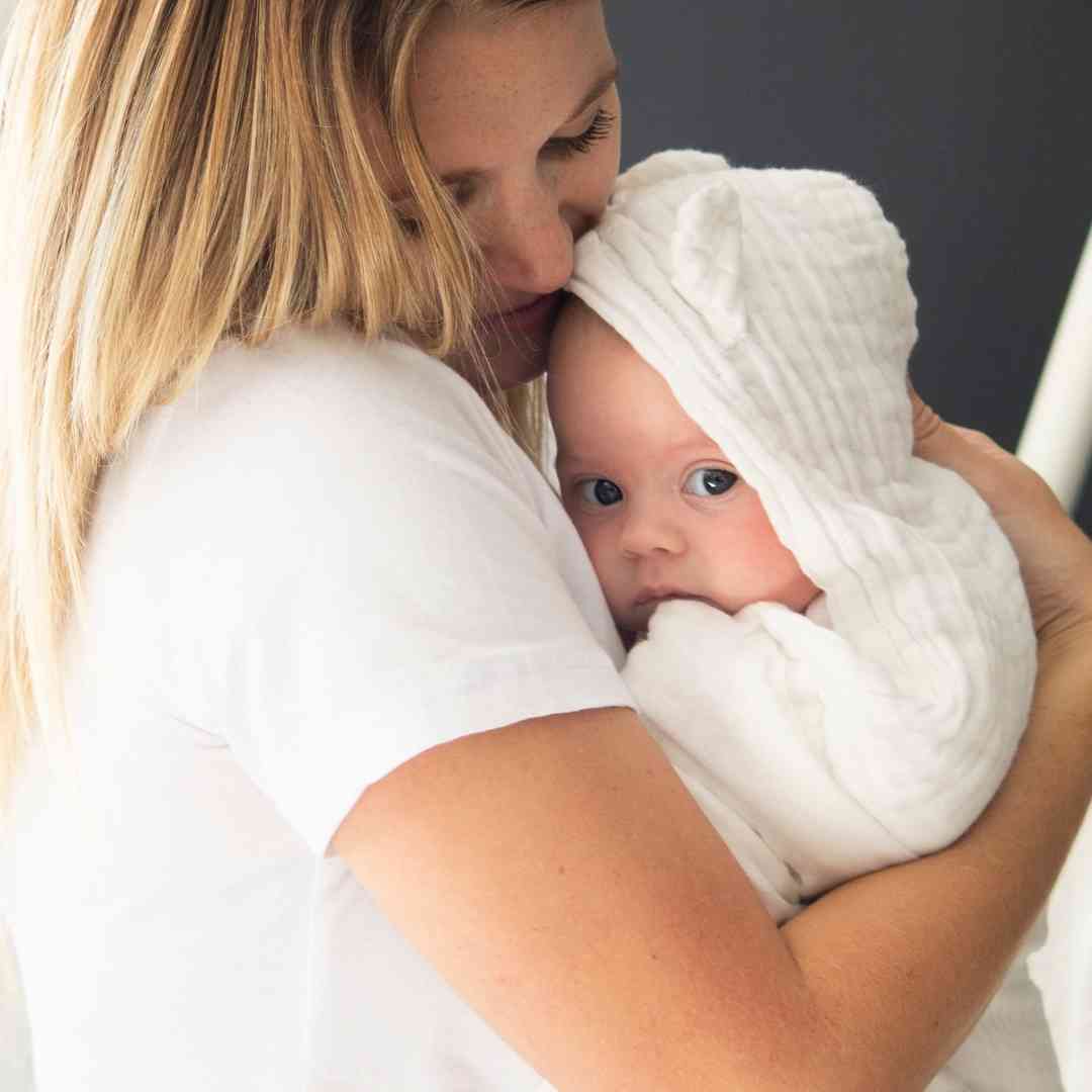 Hooded Muslin Bath Towel | White Lotus Hooded Muslin Bath Towel | White Lotus