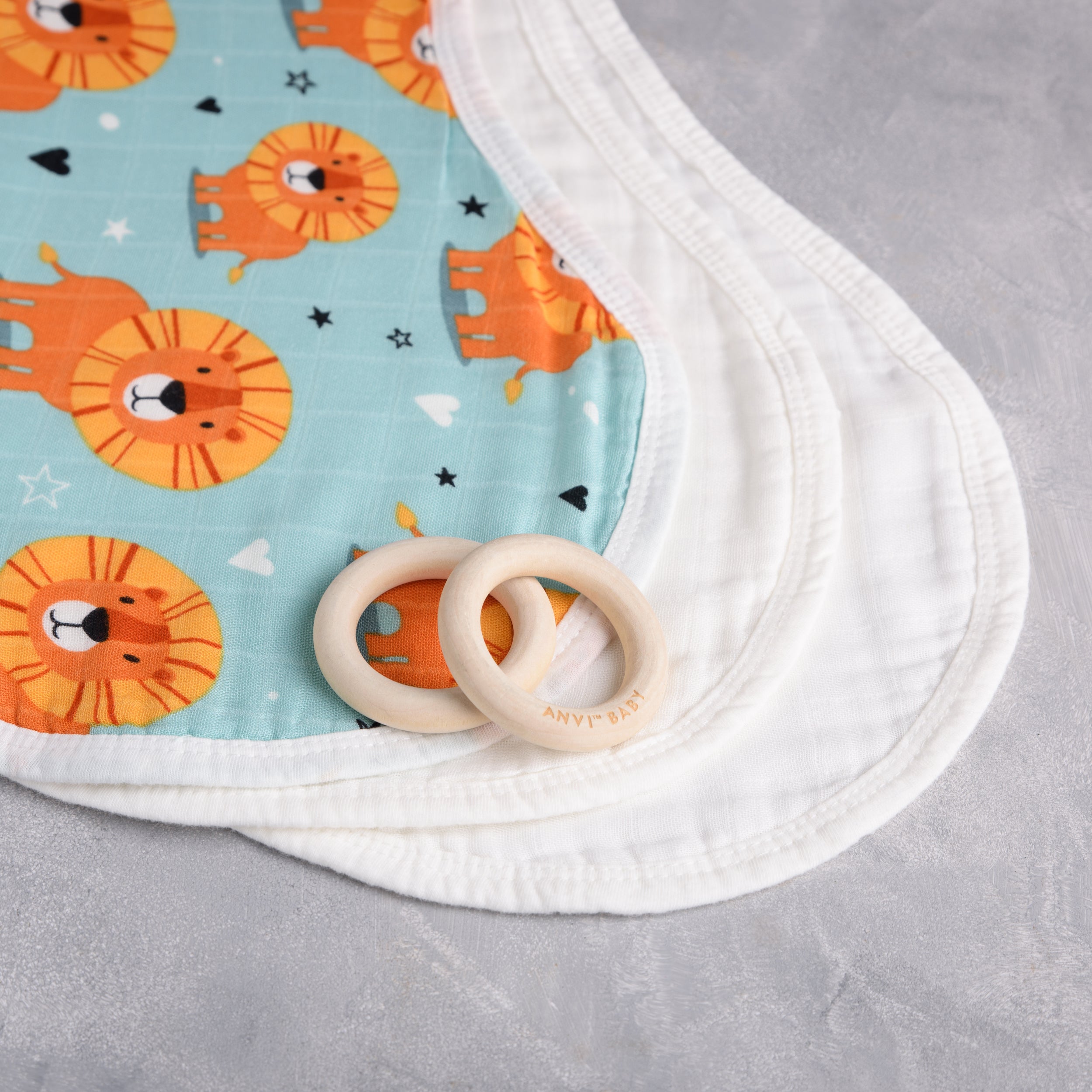 Set of 3 Organic Bamboo Burp & Bib Cloth - Lion Hearted Set of 3 Organic Bamboo Burp & Bib Cloth - Lion Hearted