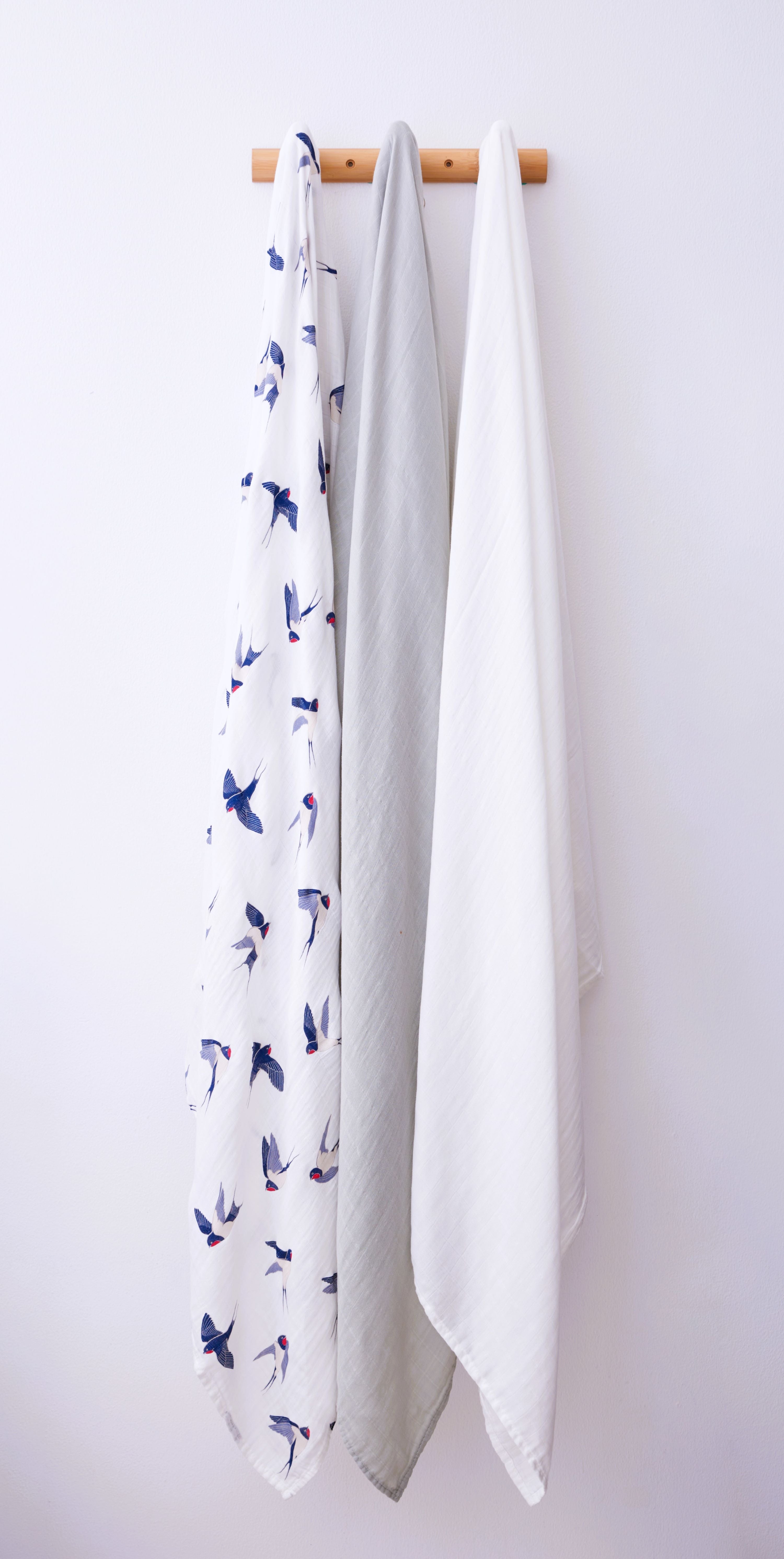 Set of 3 Organic Bamboo Swaddle- The Swallow