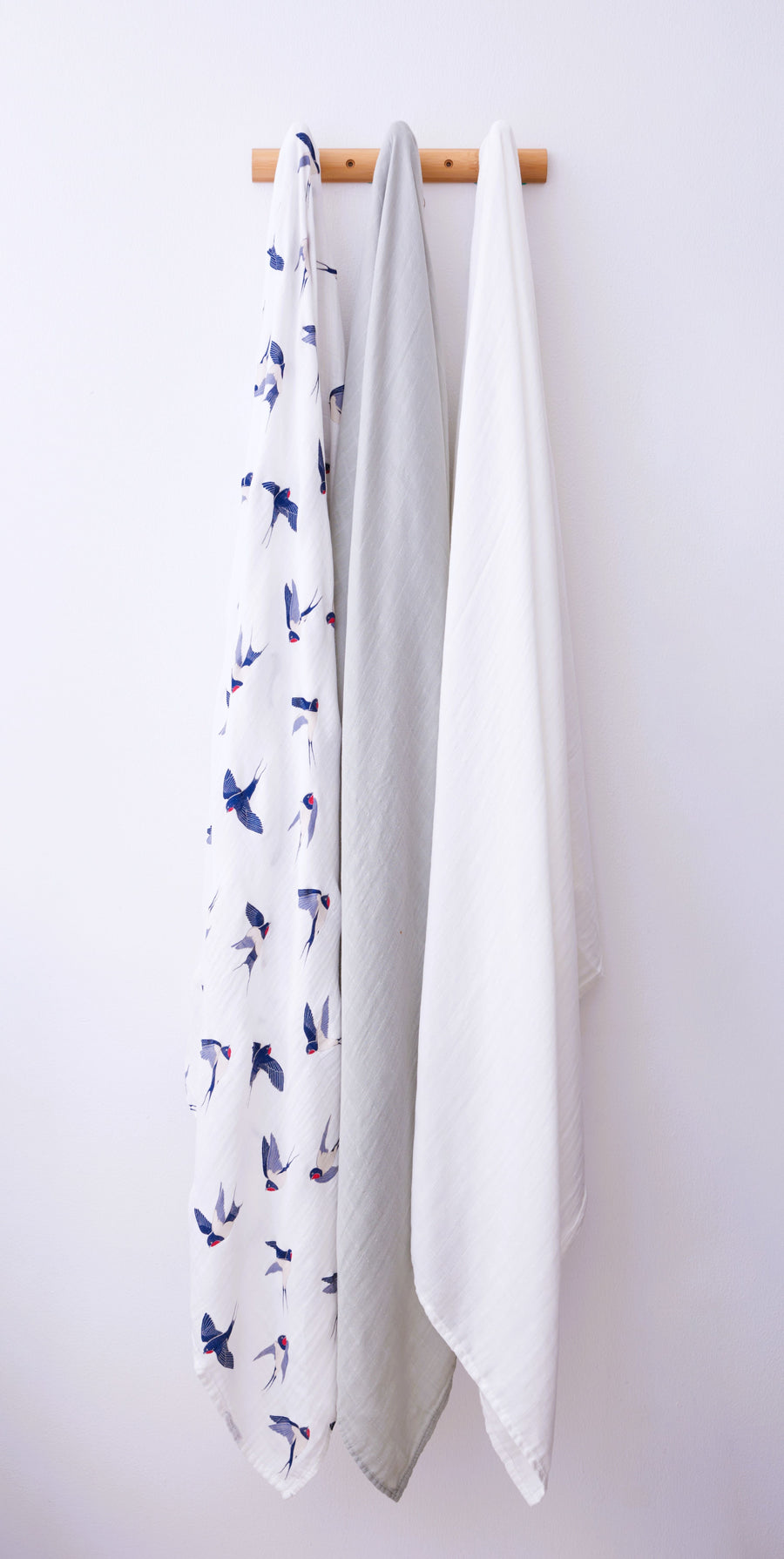 Set of 3 Organic Bamboo Swaddle- The Swallow