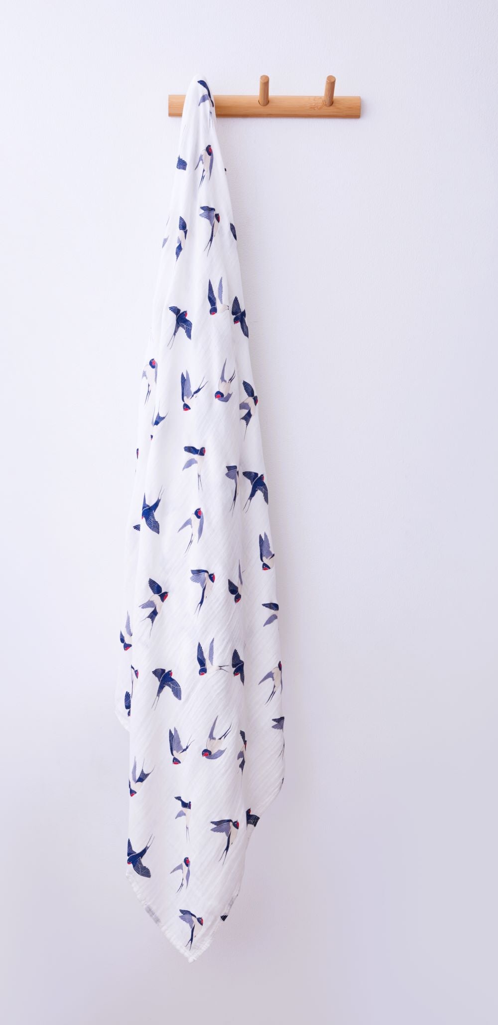 Muslin Swaddle | 100% Bamboo | The Swallow