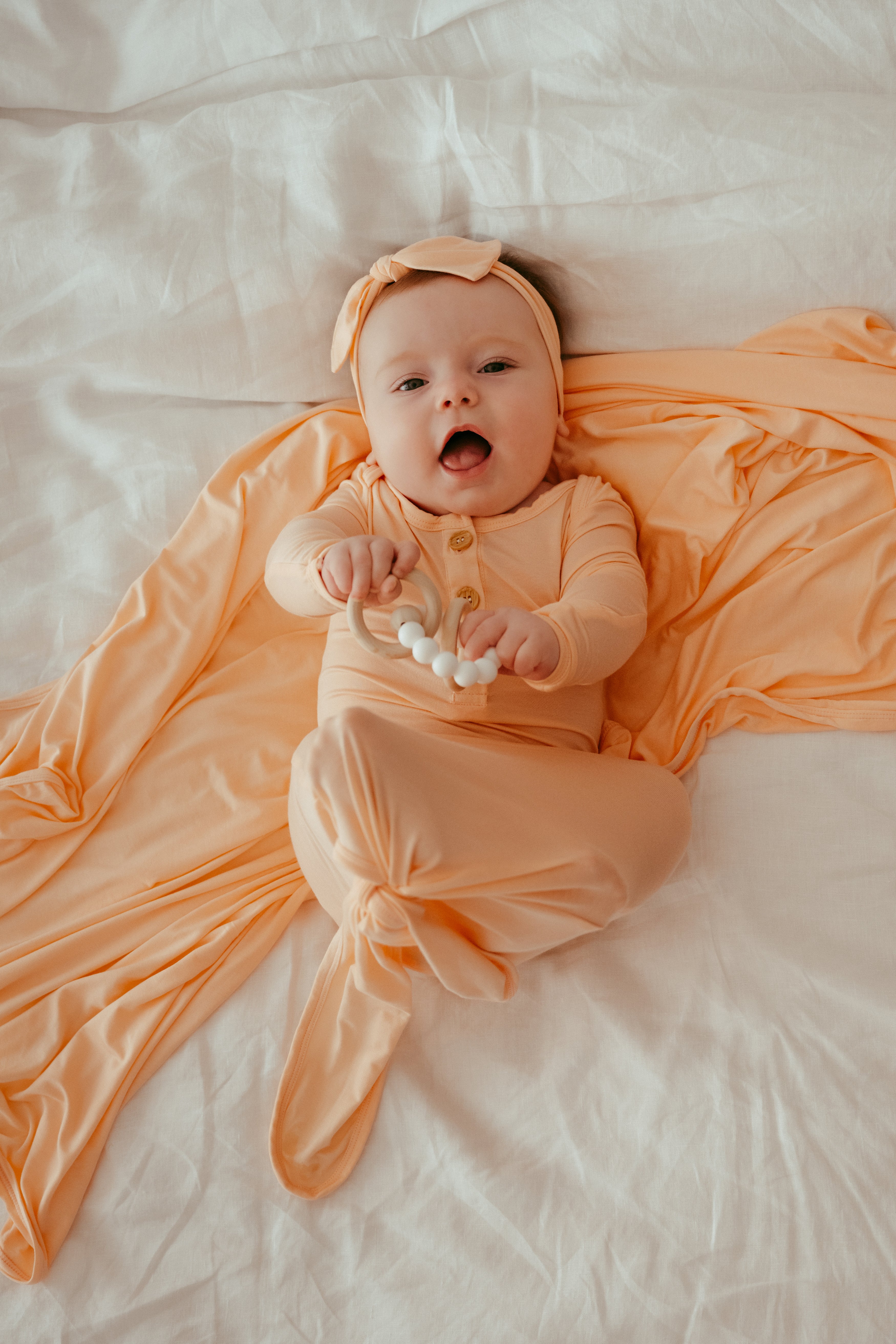 Anvi Baby Organic Headband & Swaddle Set- Bamboo Spandex - Peach