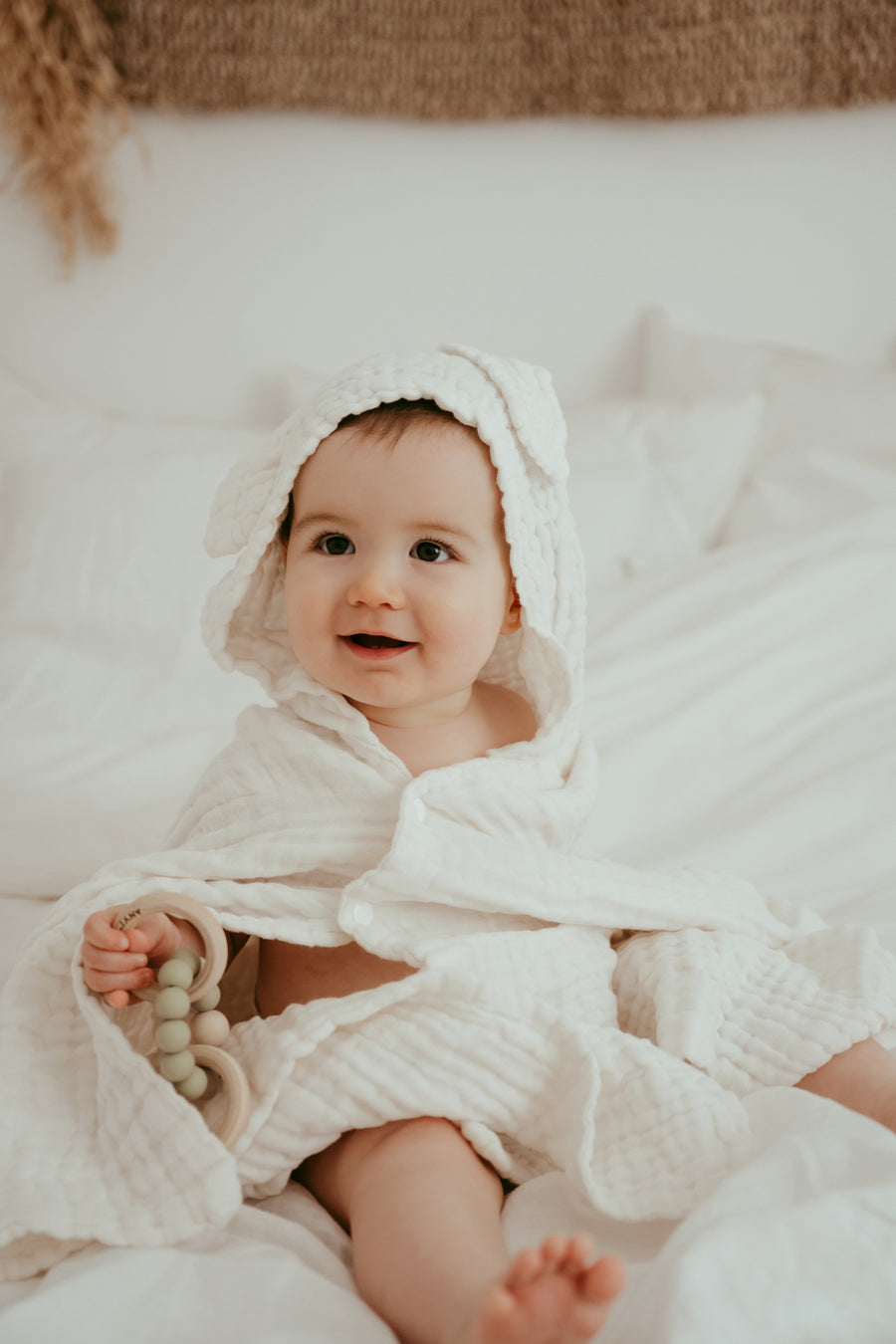 Hooded Muslin Bath Towel | White Lotus