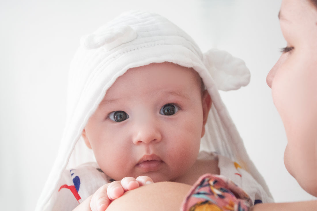 Hooded Muslin Bath Towel | White Lotus