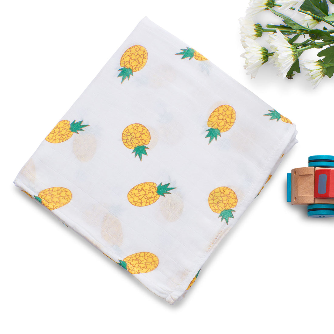 Organic Bamboo Muslin Swaddle | Pineapple Party