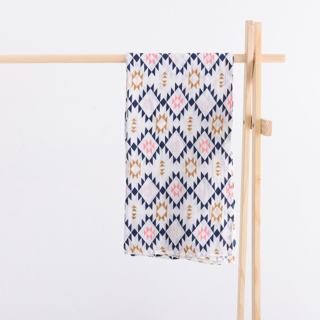 100% Organic Cotton Muslin Swaddle Wrap | Trippy Triangles